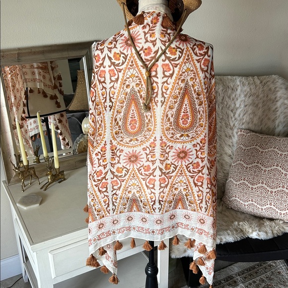 Spartina 449 linen cream boho tassel Paisley, printed scarf shawl wrap OS - Picture 4 of 16